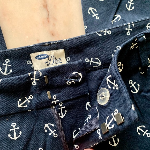 Old Navy_Navy Diva Pants w/ Anchor Print_Size 18 - Picture 5 of 9